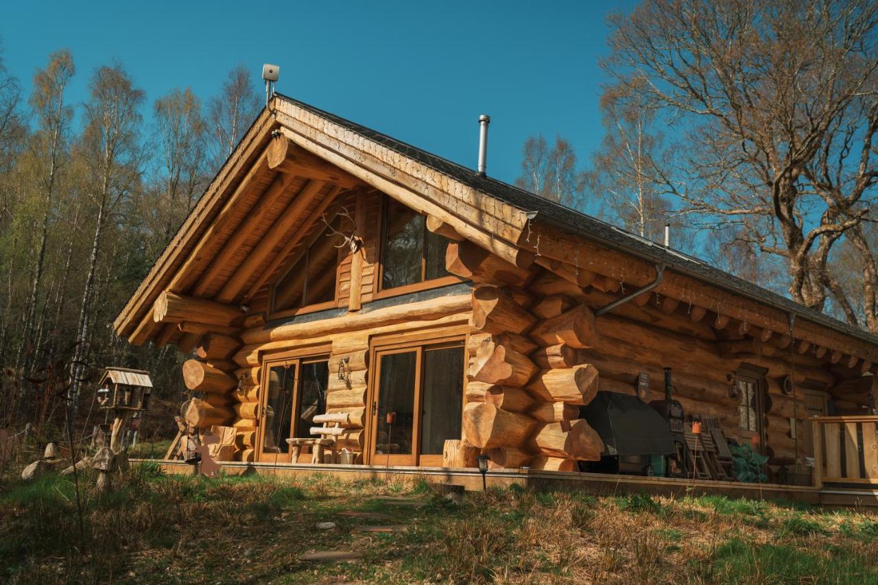 Caledonian Cabin อินเวอร์การ์รี ภายนอก รูปภาพ