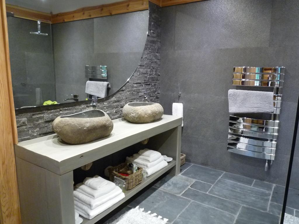 Caledonian Cabin อินเวอร์การ์รี ภายนอก รูปภาพ